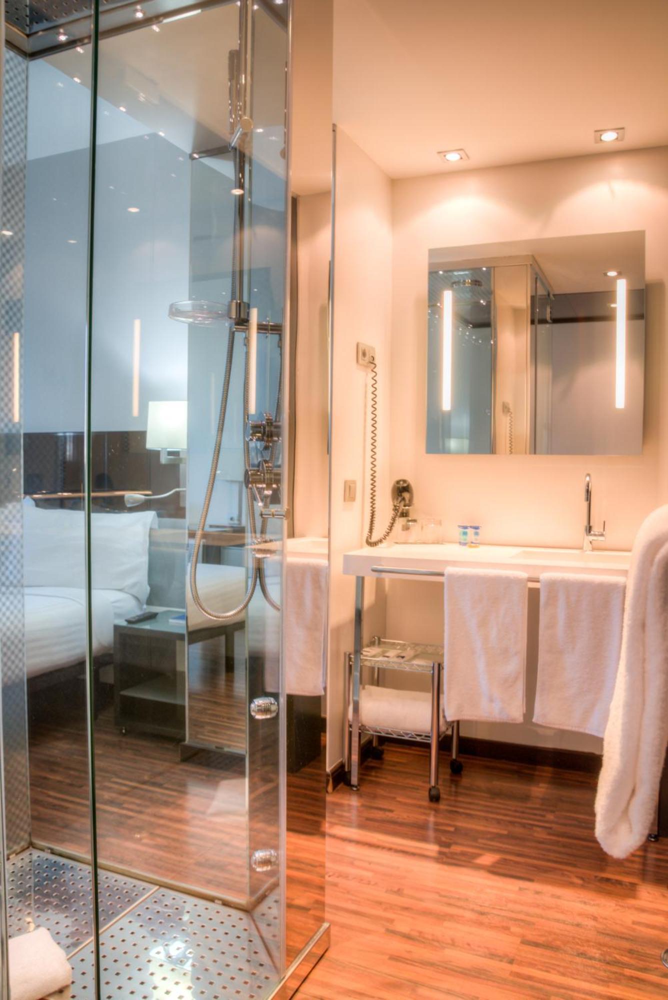 Triple Room,1549398358:JPEG