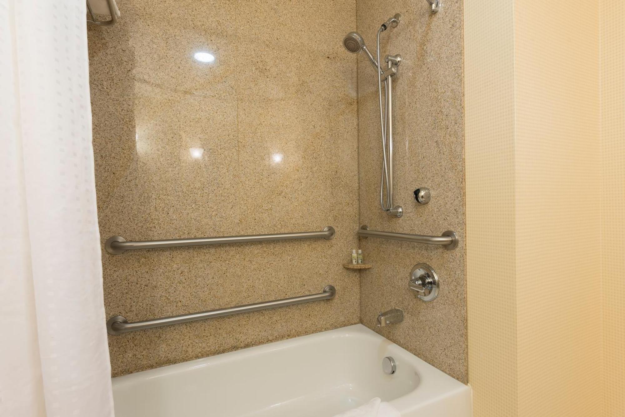 Twin Room - Mobility Access