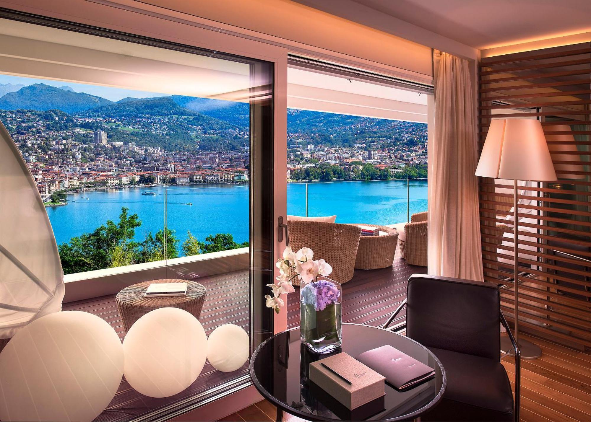 Junior Suite con Balcone e Vista Lago
