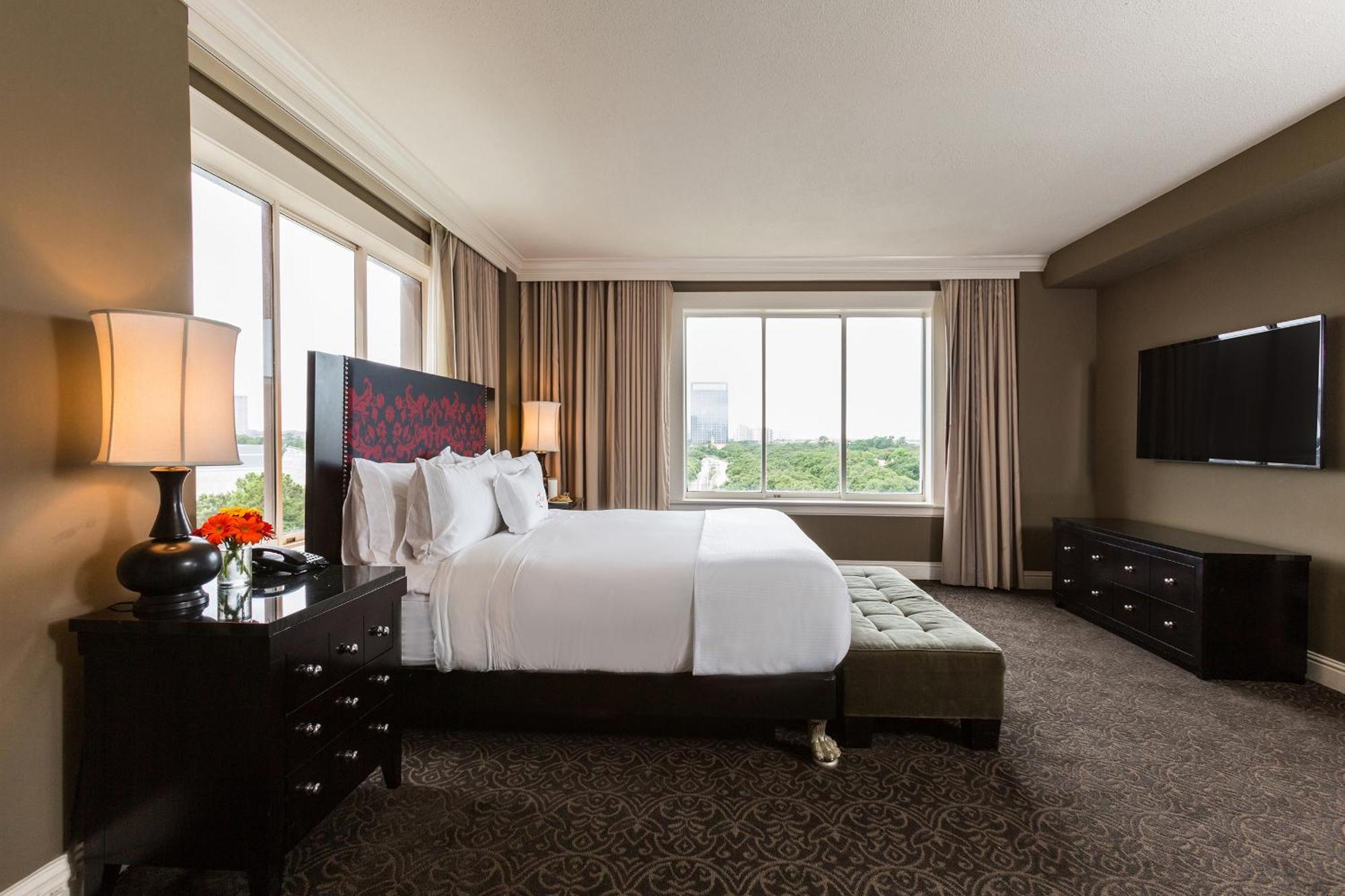 Junior Suite, 1 King Bed,1566955238:JPEG