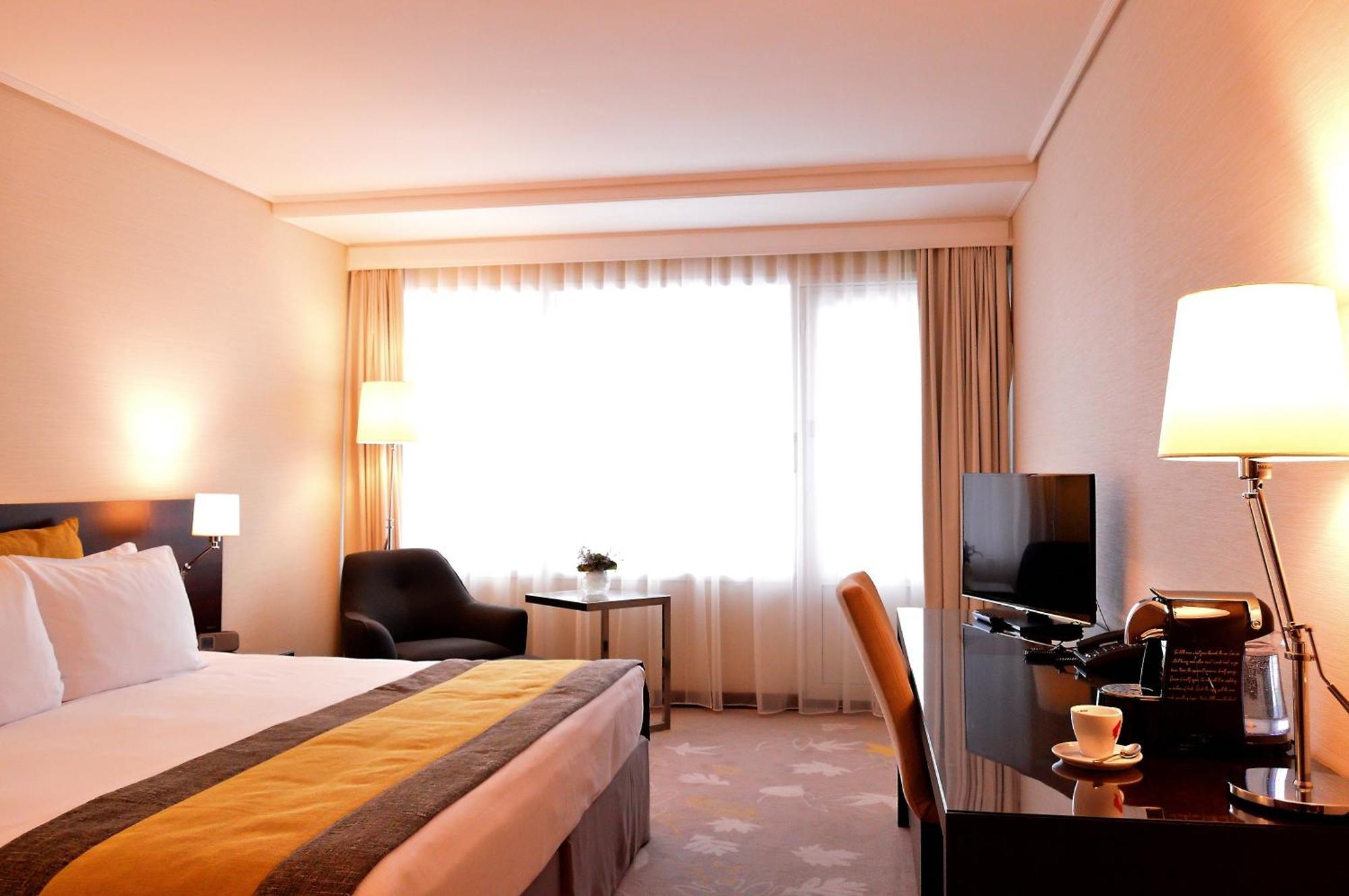Standaard Kamer met Kingsize Bed en Balkon