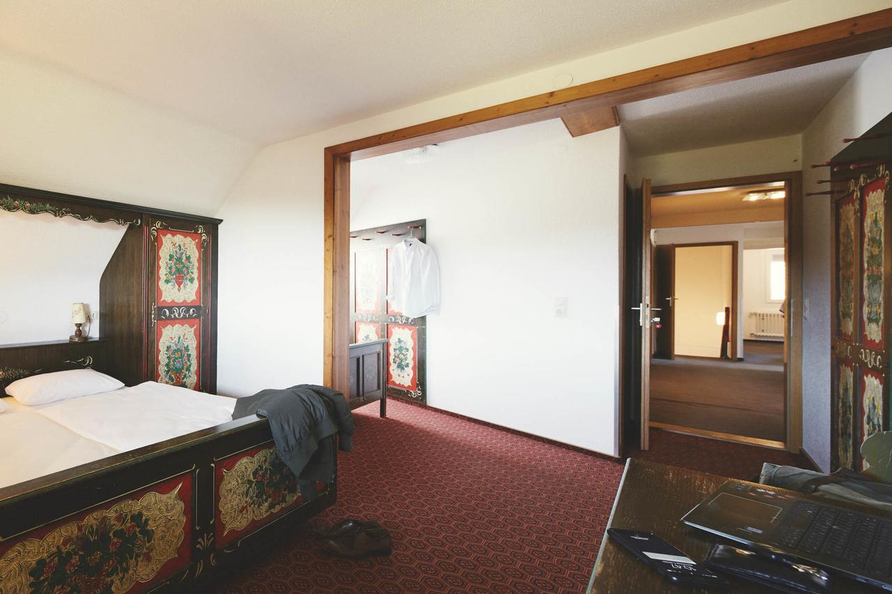 Triple Room,579141855:JPEG