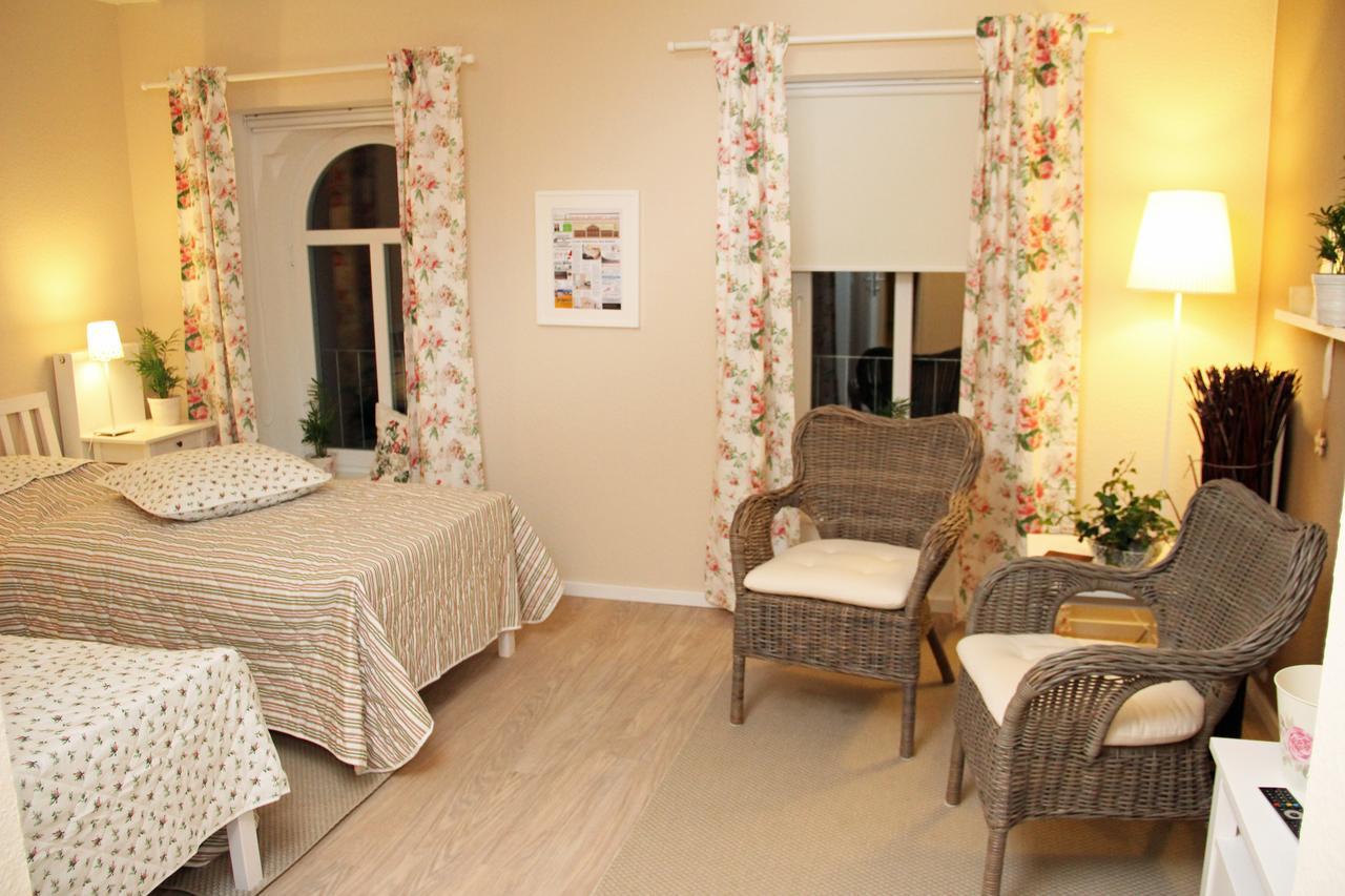 Zweibettzimmer mit Bad