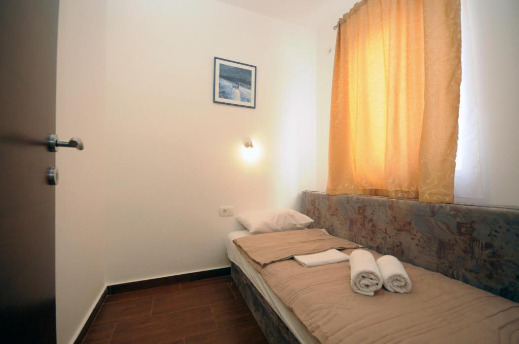 Studio für 3 Personen