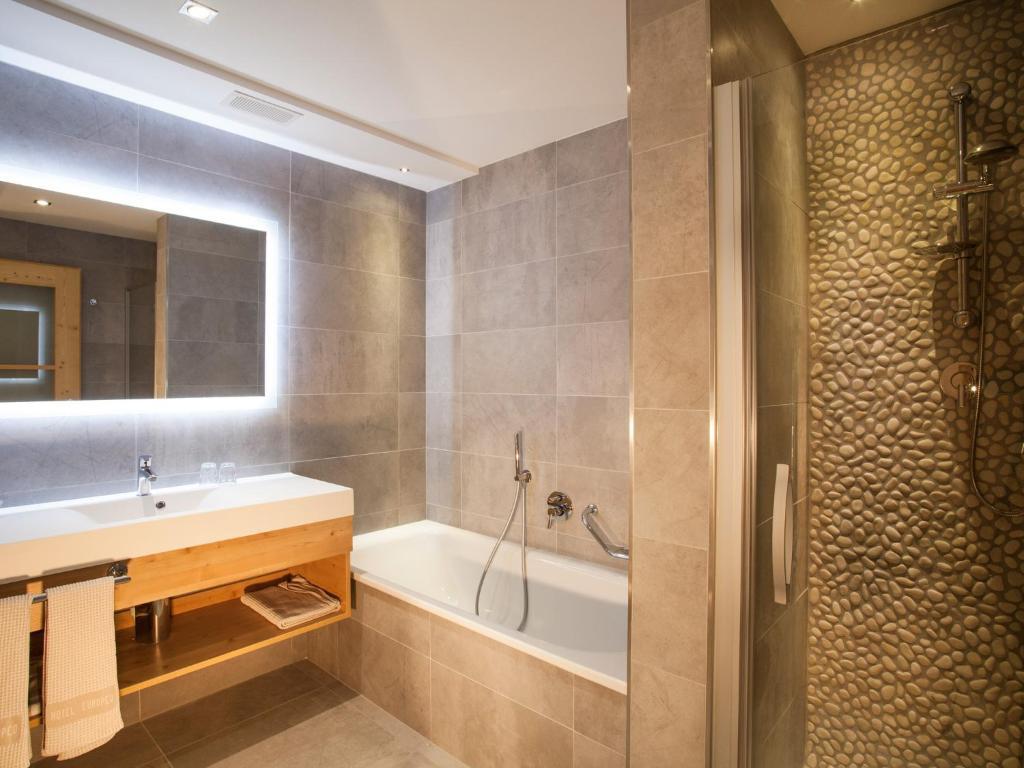 Junior Suite (2 Adulti)
