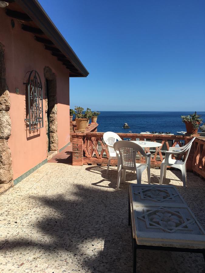 Chambre Double ou Lits Jumeaux Supérieure avec Terrasse – Vue sur Mer