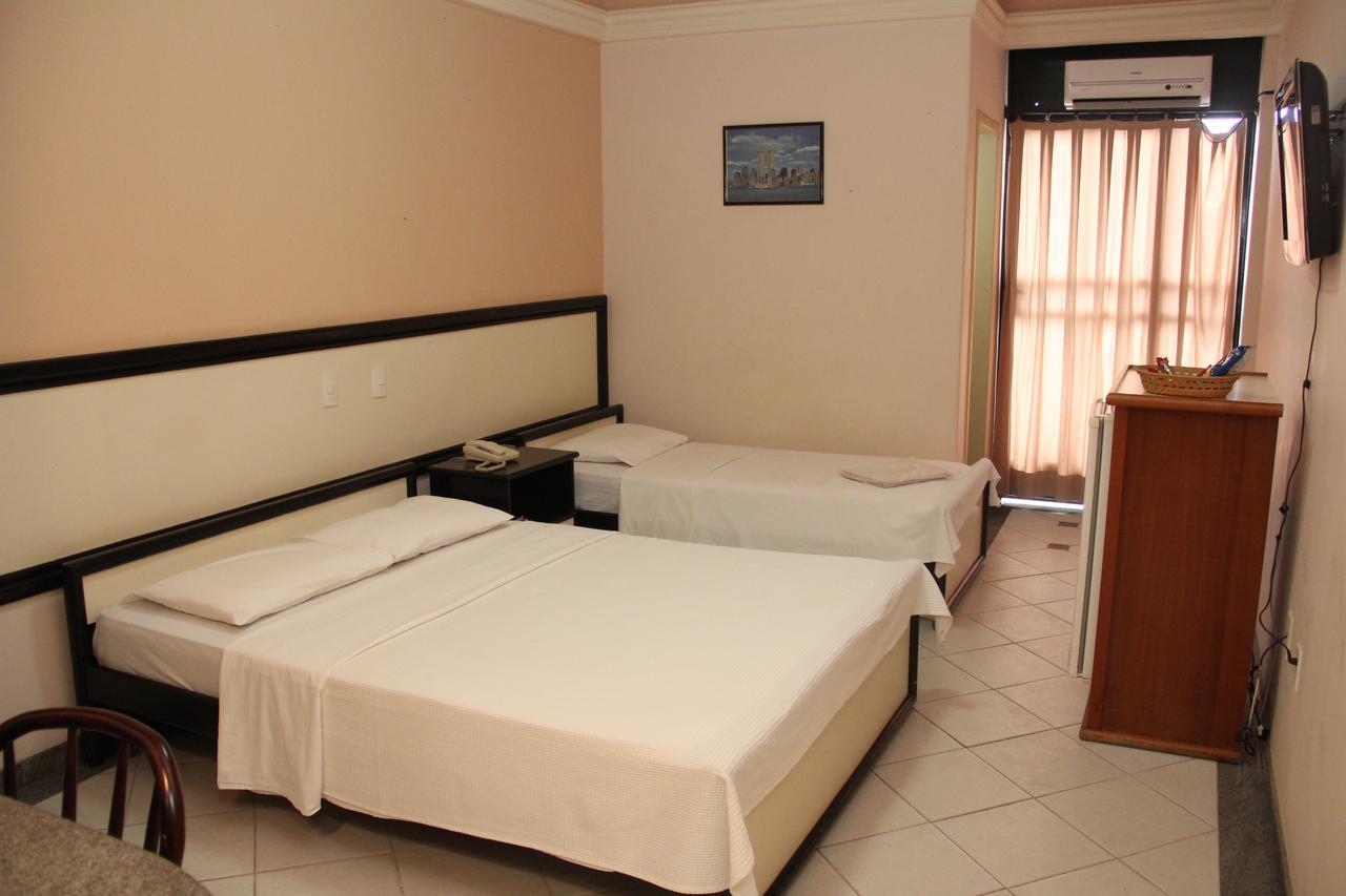 Quarto Duplo Deluxe com Cama Extra