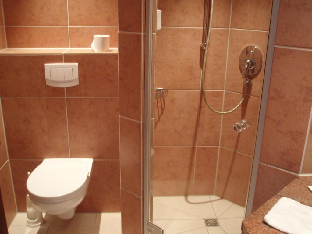 Standard Double Room,799678866:JPEG