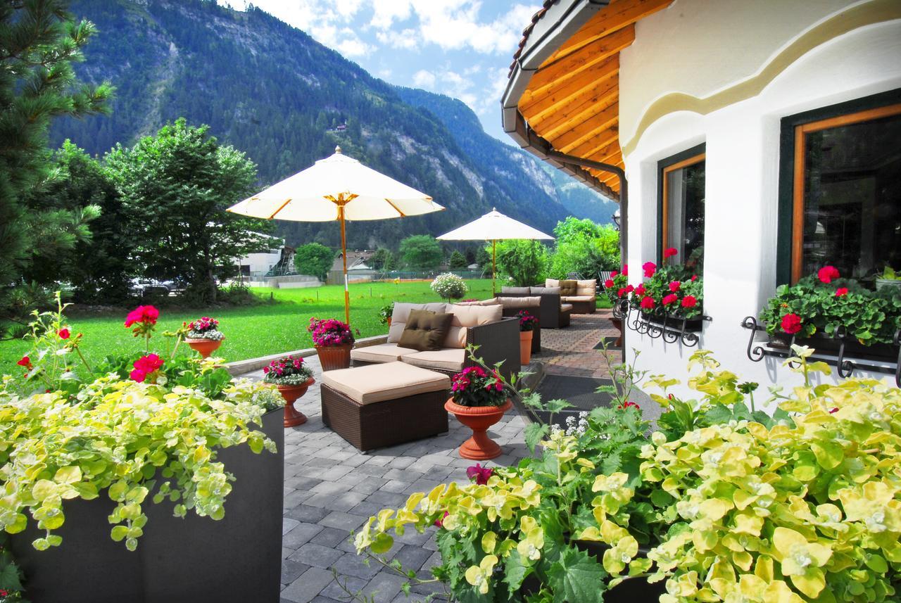 Apartment mit Balkon - Ferienwohnung