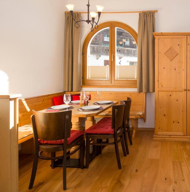 Apartment mit 2 Schlafzimmern (6 Erwachsene)