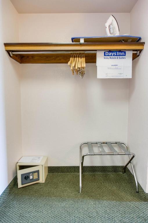 King Room, Disability Access, Non-Smoking