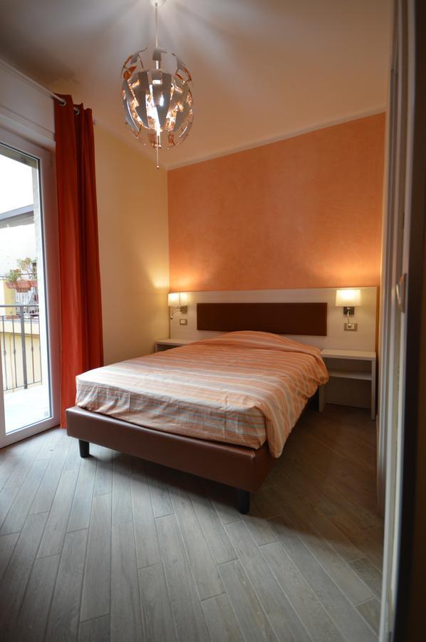 Double Room with Private Bathroom,628497711:JPEG