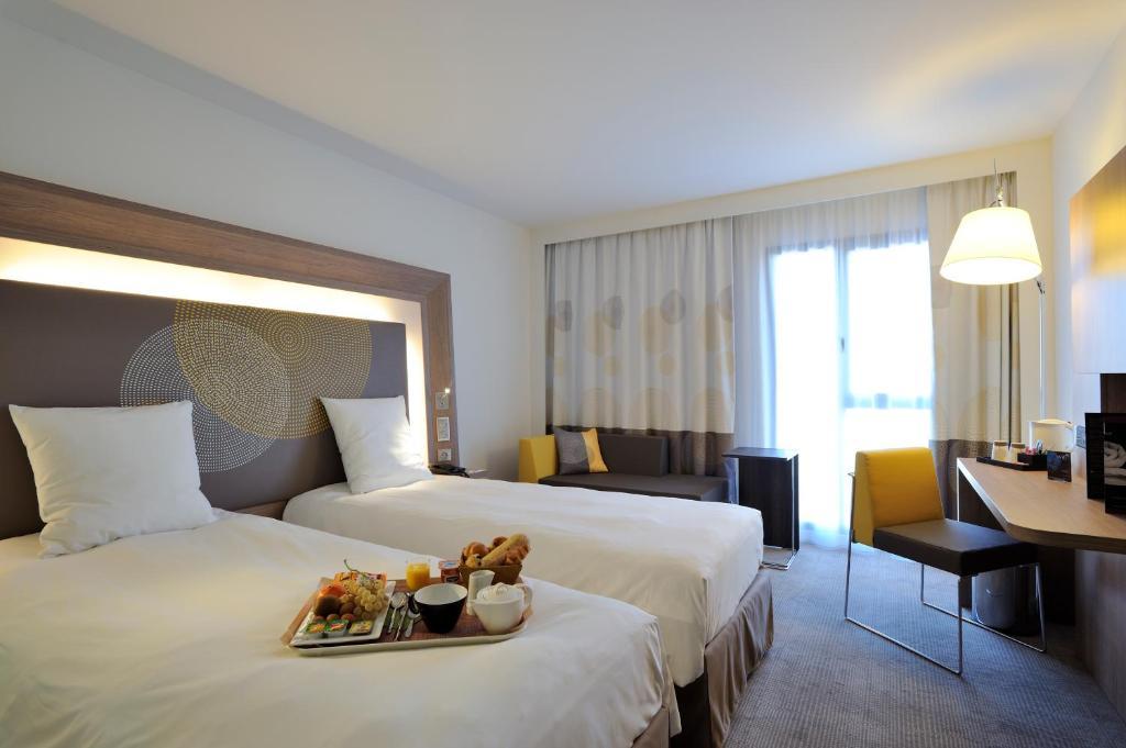 Classic Double Room with Bathtub,917368711:JPEG