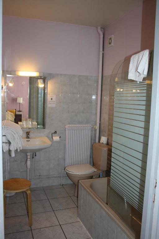 Vierbettzimmer