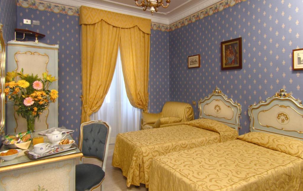 Habitación Triple Pequeña