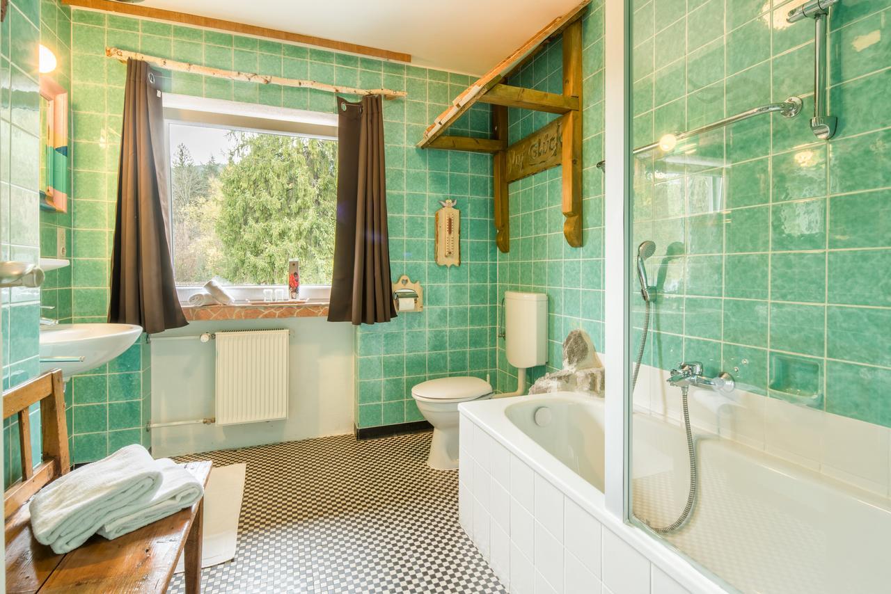 Doppelzimmer mit Gemeinschaftsbad