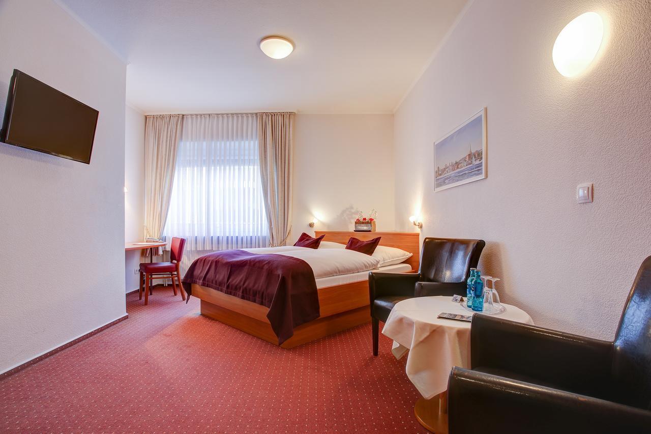 Double Room,630290292:JPEG