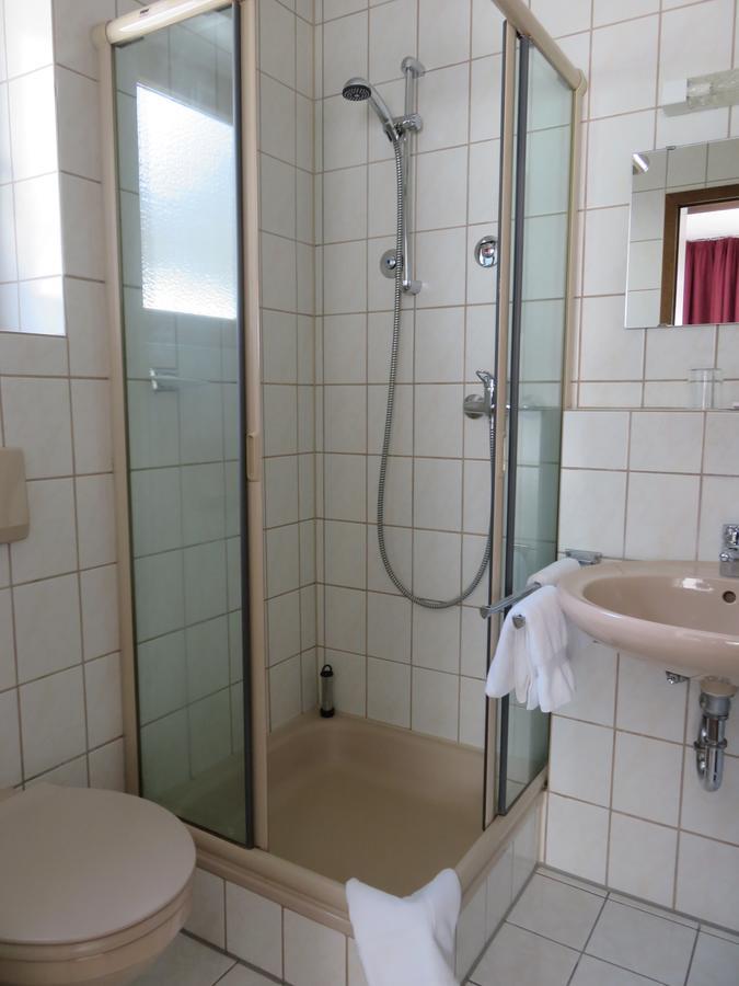 Standard Double Room,1344815024:JPEG