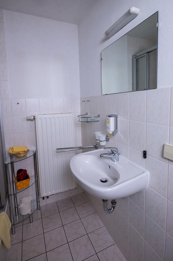 One-Bedroom Apartment,630721056:JPEG