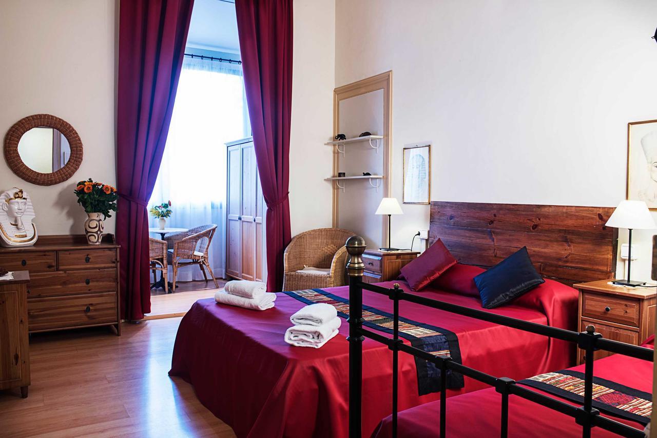Superior Tweepersoonskamer met 1 of 2 Bedden en Gedeelde Badkamer