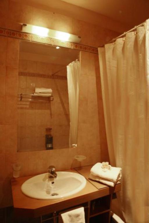 Appartement met 1 Slaapkamer - Bijgebouw