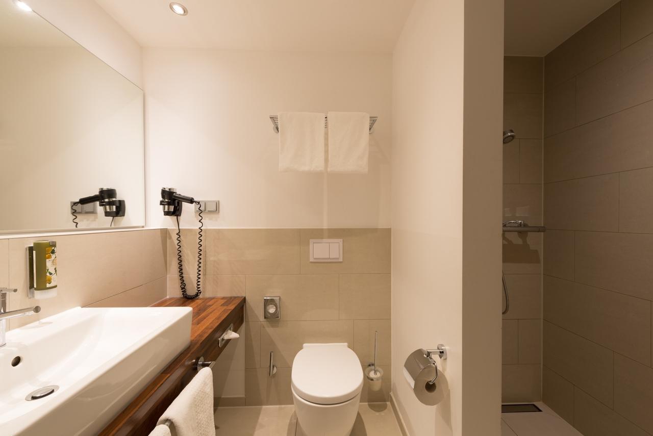 Doppelzimmer mit Blick auf den Innenhof