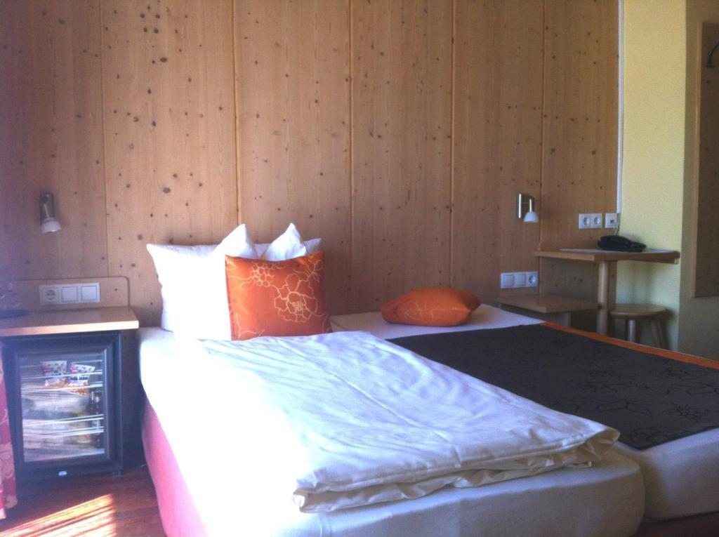 Double Room,66840556:JPEG