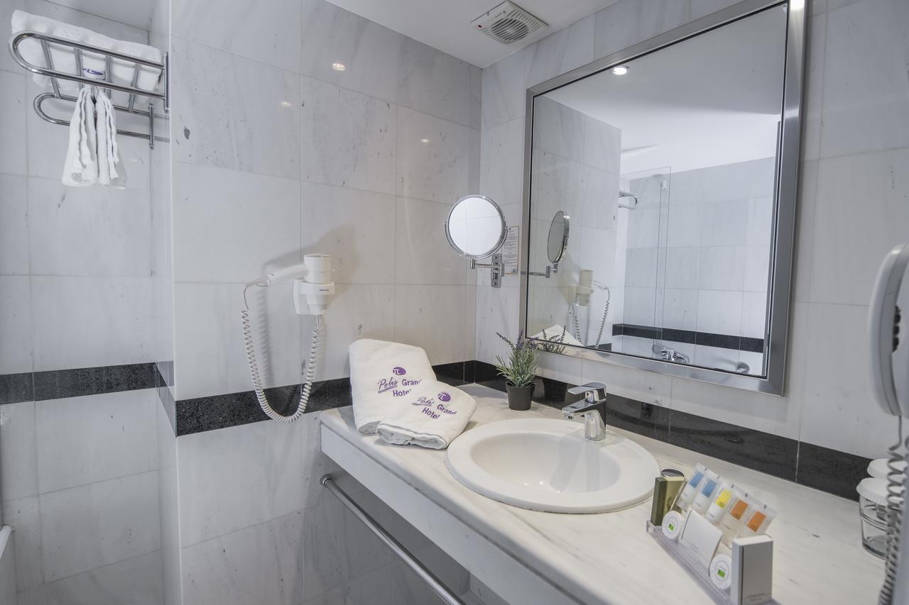 Camera Superior Matrimoniale/Doppia con Letti Singoli
