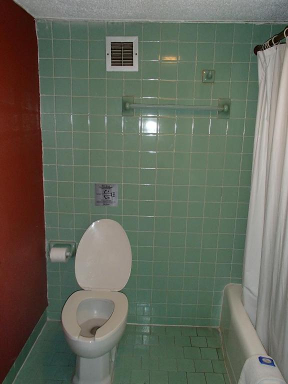 Double Room with Two Double Beds - Non-Smoking