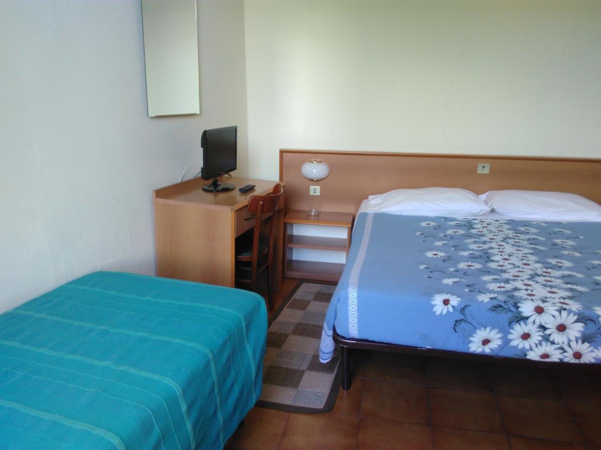 Dreibettzimmer