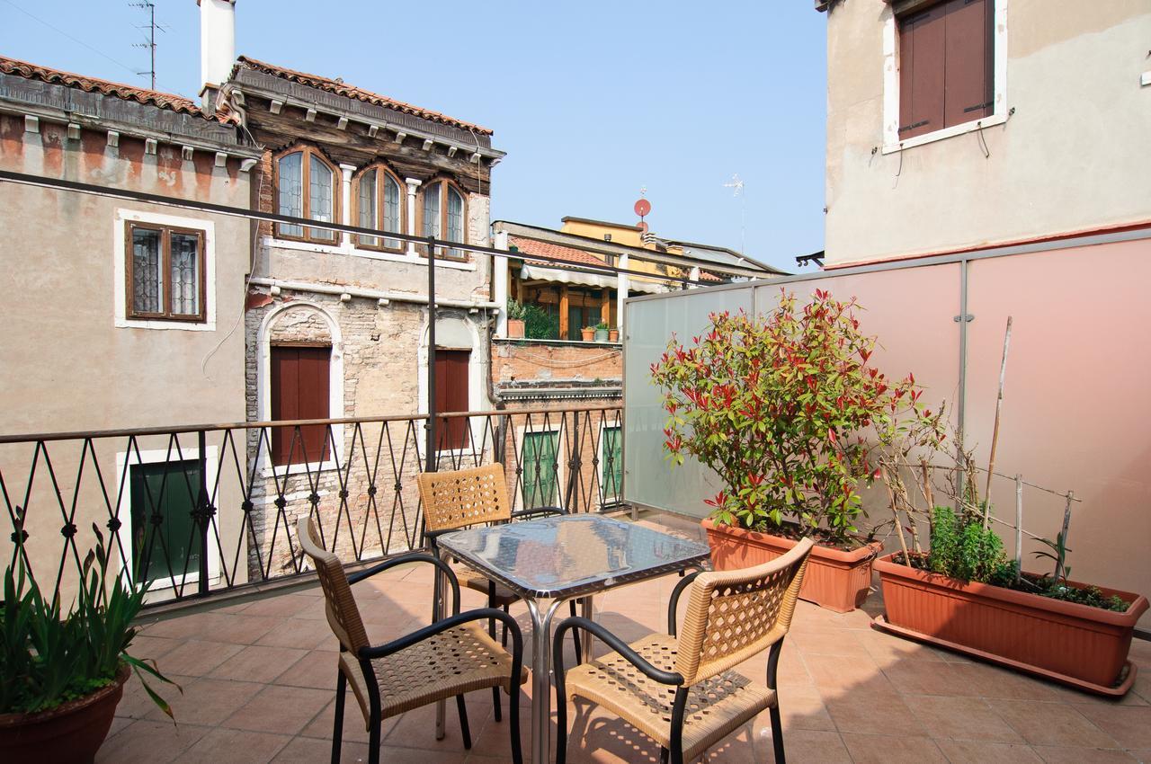 Quarto Duplo ou Twin Conforto com Terraço