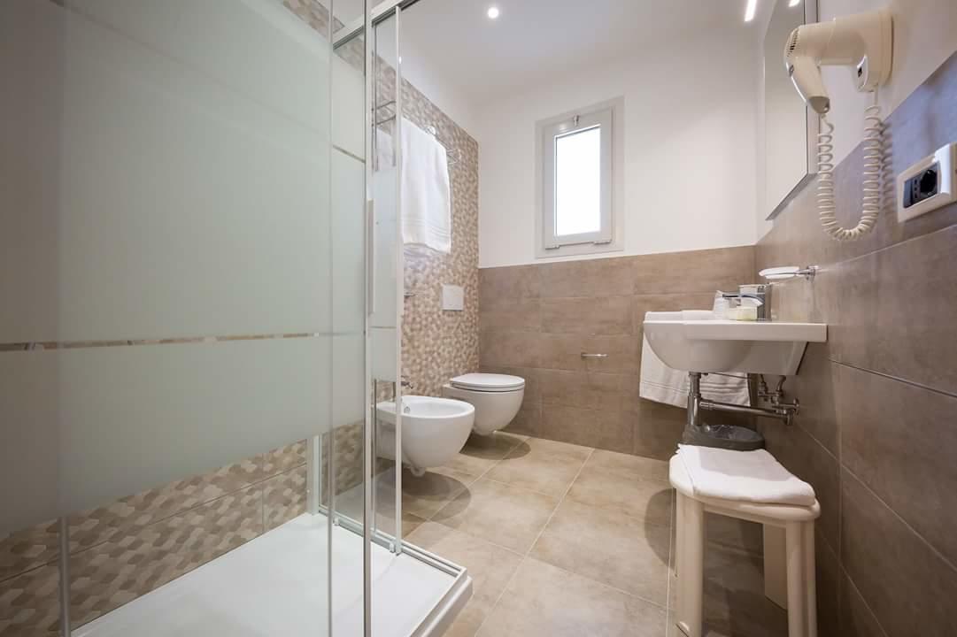 Junior Suite mit seitlichem Meerblick