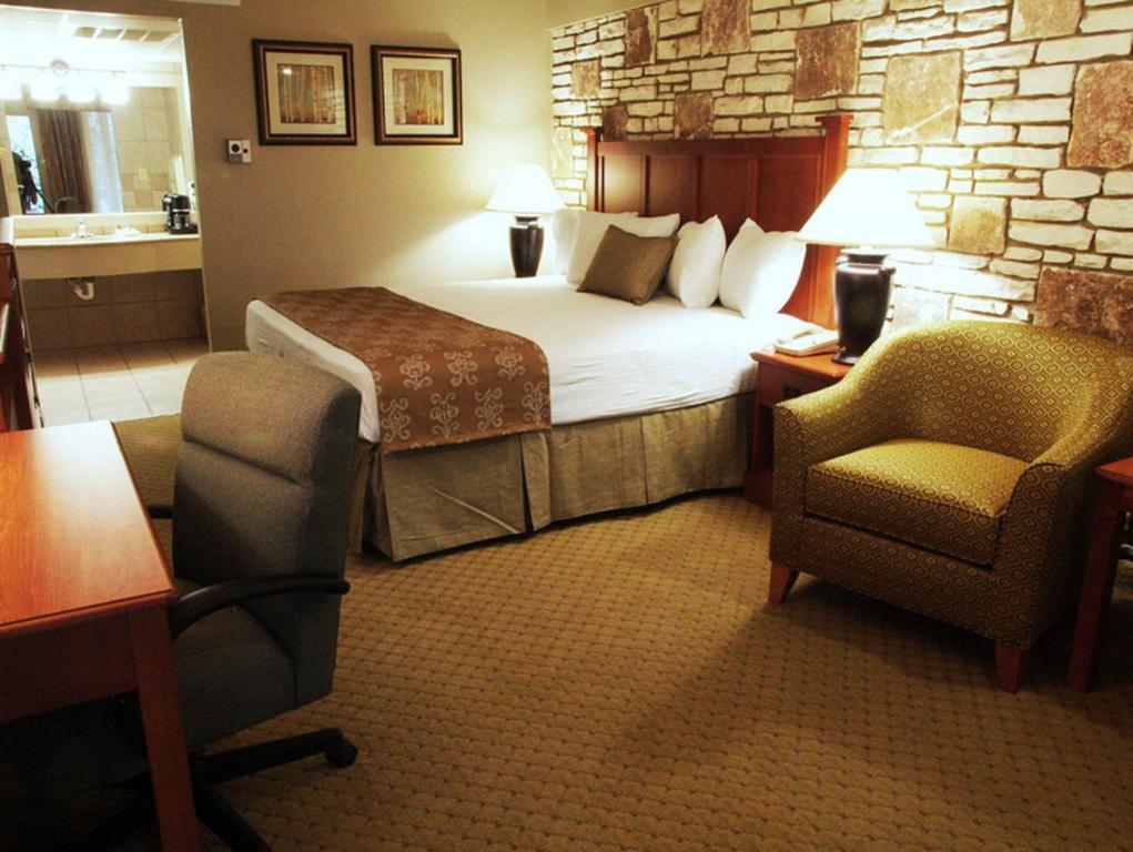 King Room with Pool View,64185043:JPEG