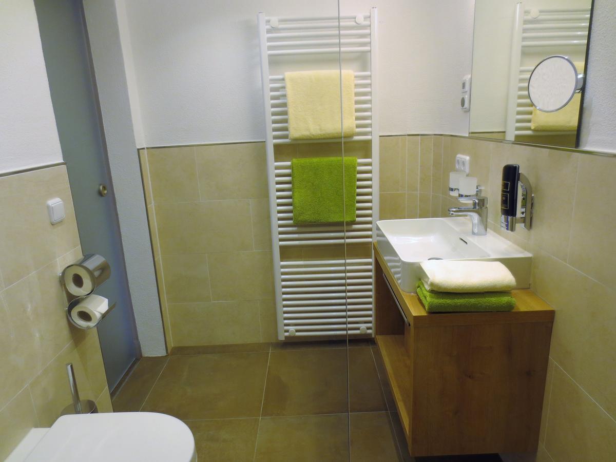 Doppelzimmer mit Balkon oder Terrasse