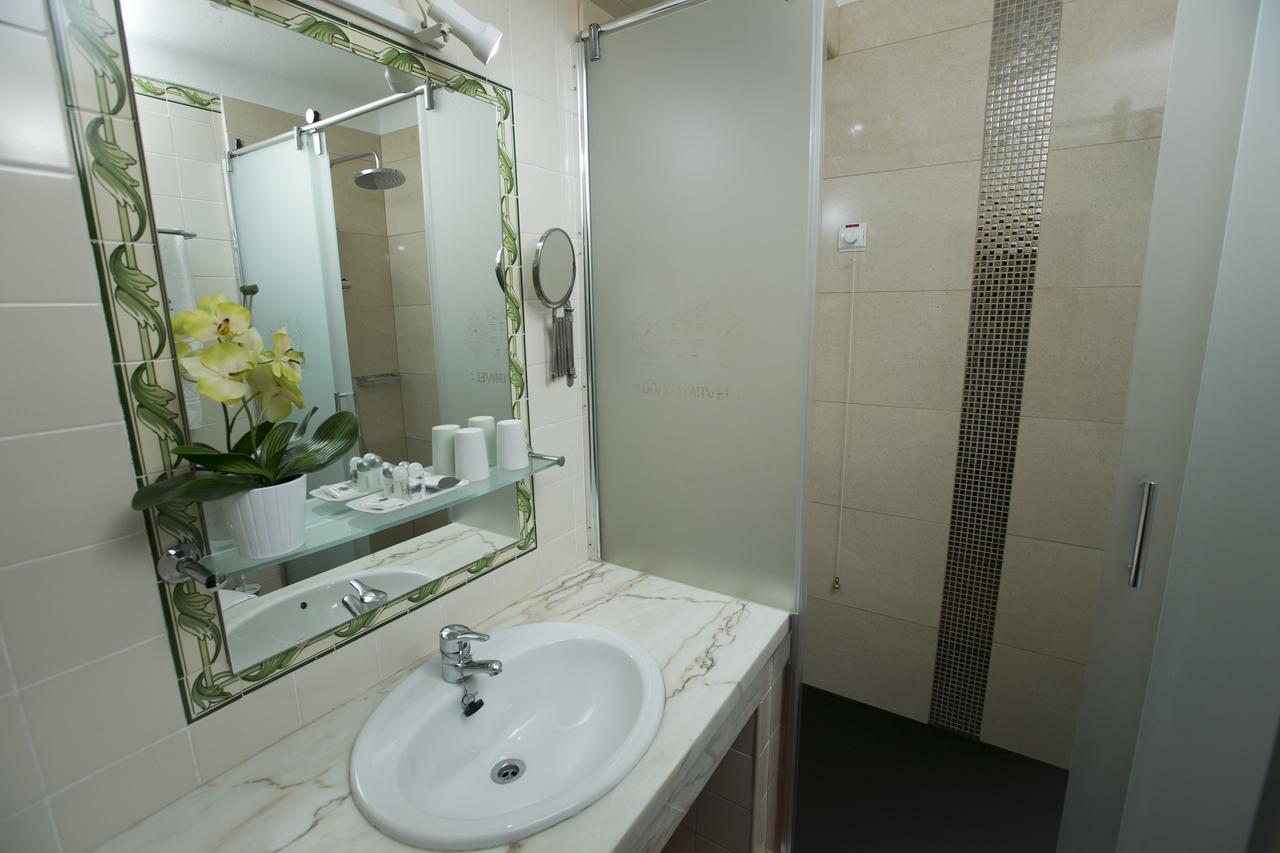 Quarto Duplo Standard