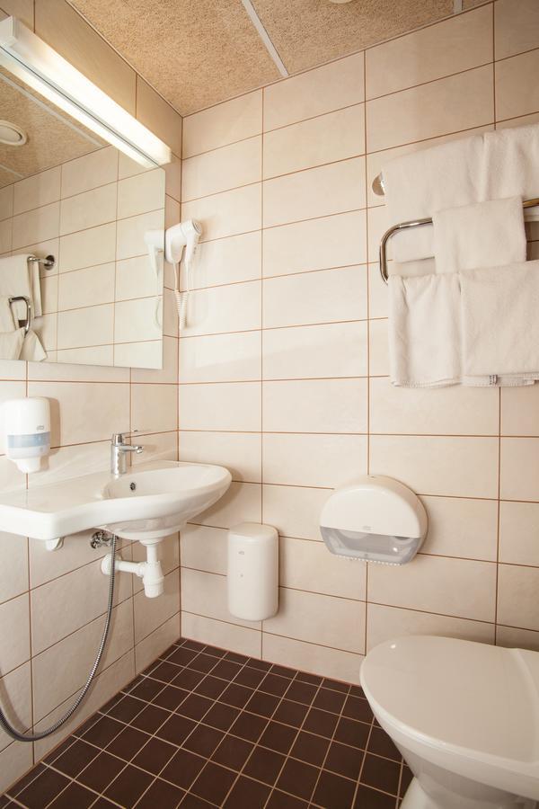 Quarto Superior com 2 Camas de Solteiro, Varanda e Acesso ao Spa