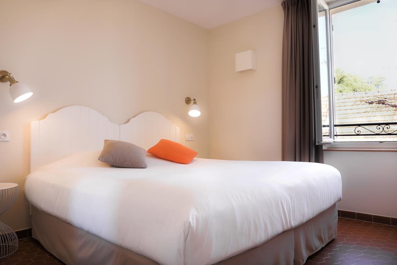 Chambre - Vue sur Cour