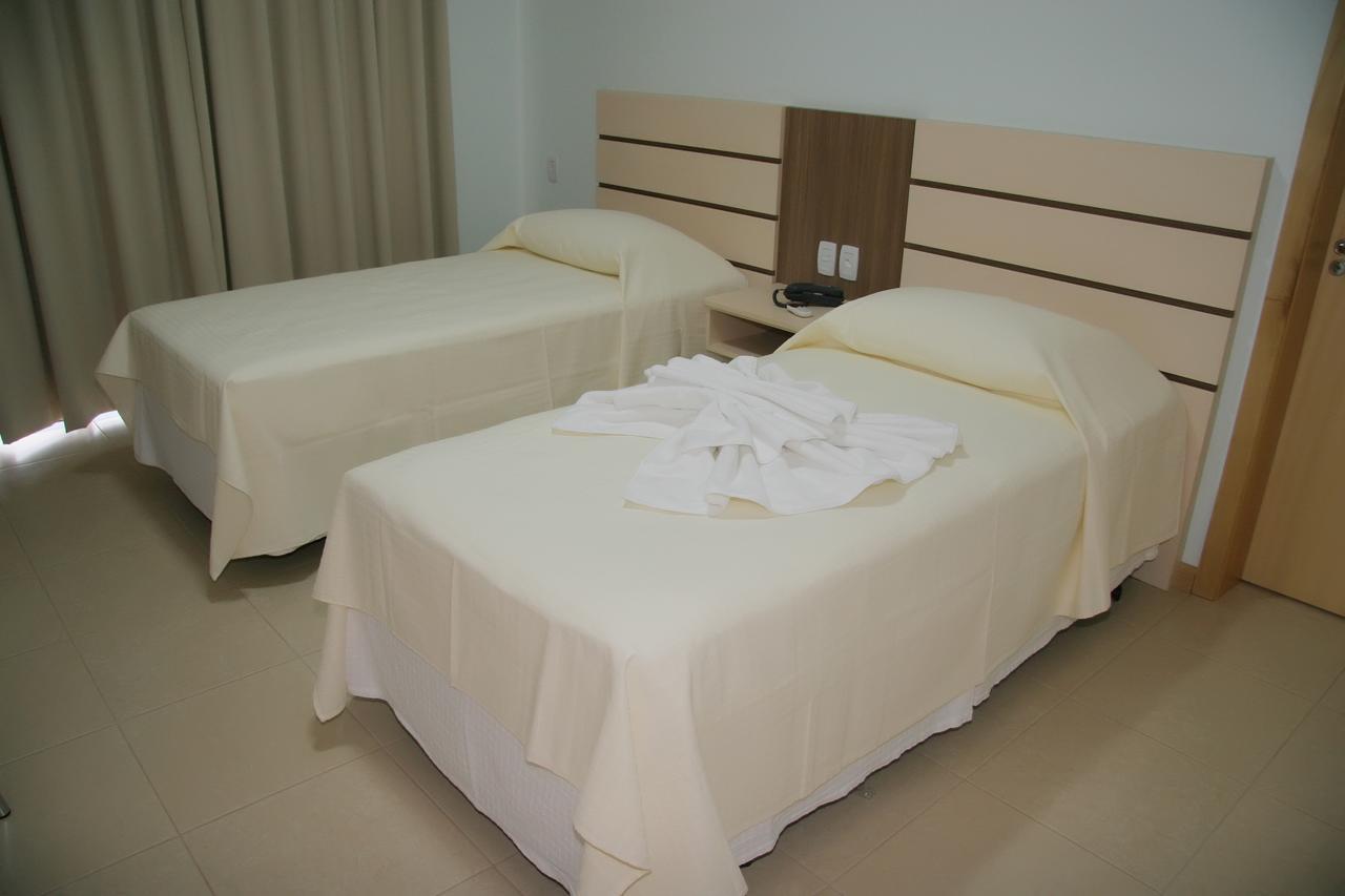 Quarto Deluxe com 2 Camas de Solteiro