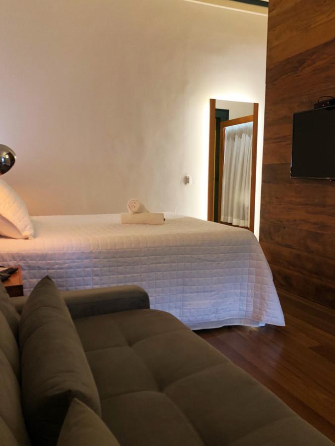 Quarto Superior com Cama King-size