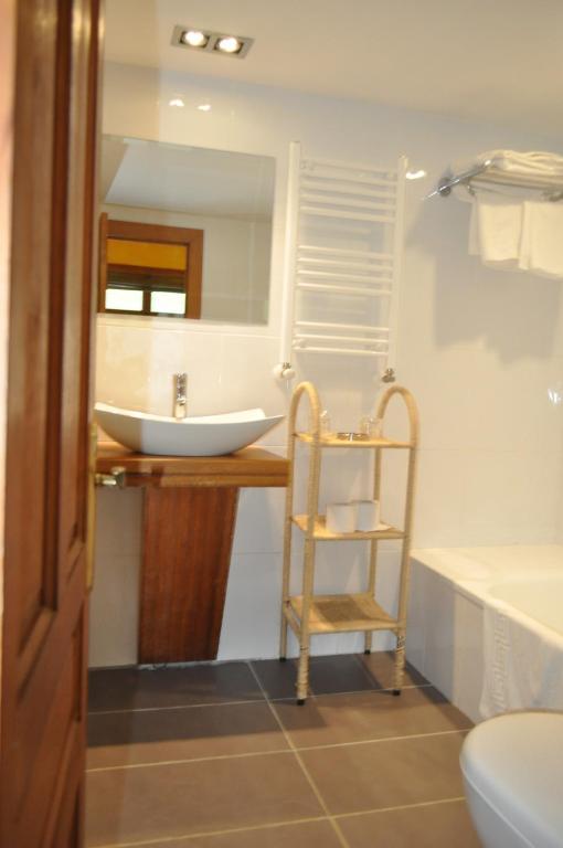 Economy Double Room,786491961:JPEG
