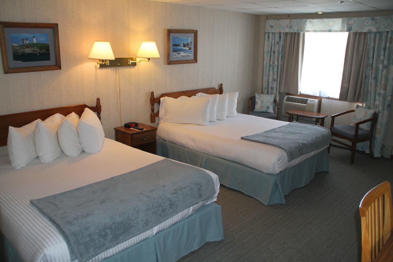 Standard Double Room,654250692:JPEG