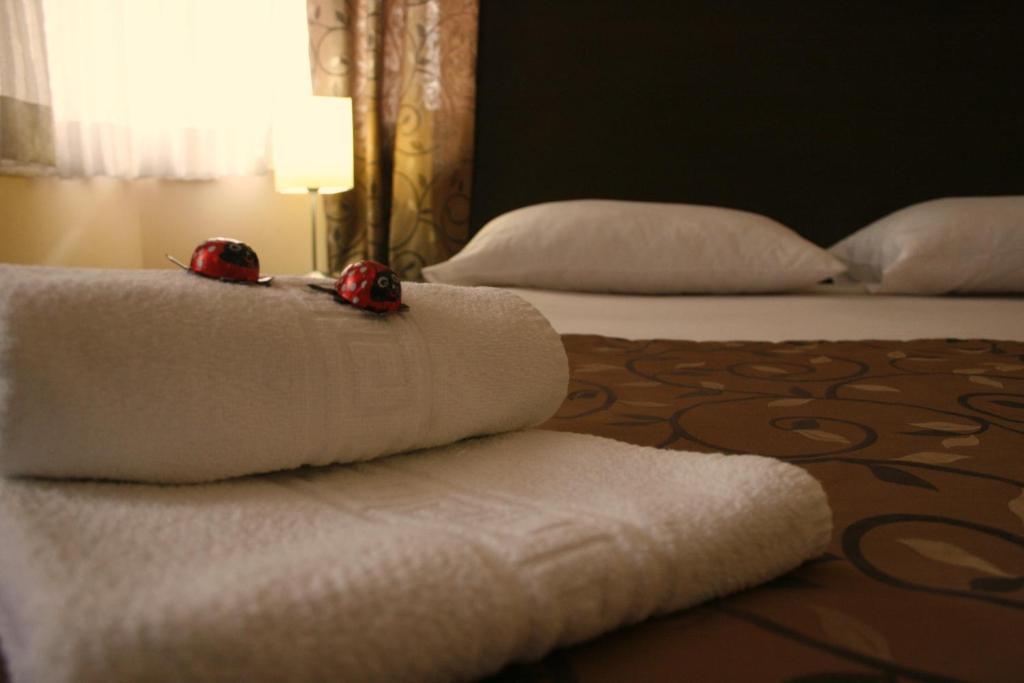 Quarto Standard com Cama de Casal ou 2 de Solteiro