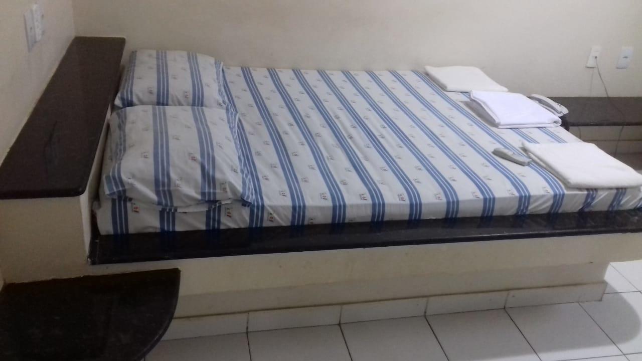 Quarto Standard com 2 Camas de Solteiro e Ventilador