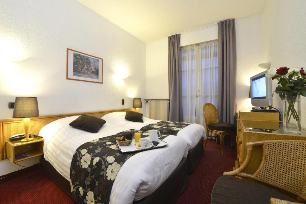 Zweibettzimmer