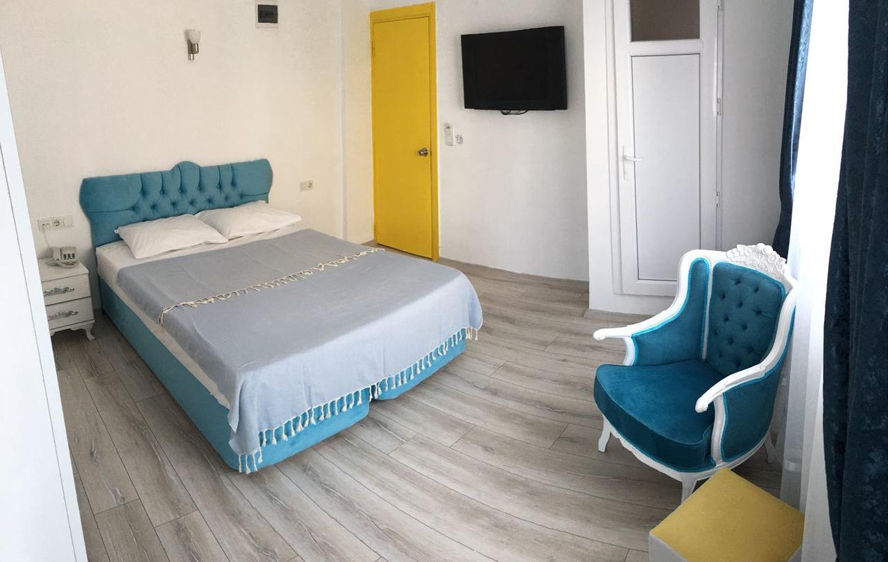 Kamer met Kingsize Bed en Balkon