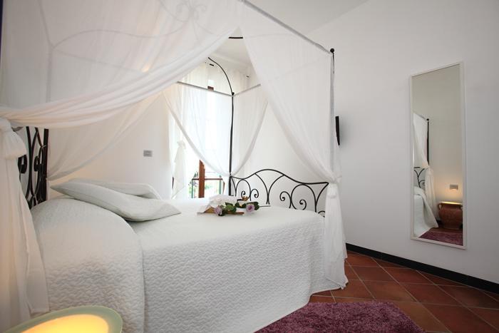 Dreibettzimmer mit Bad
