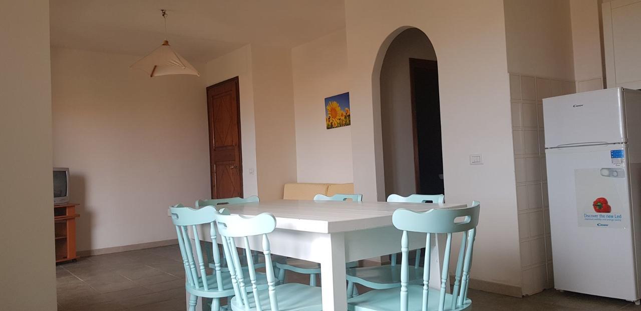 One-Bedroom Apartment,664655244:JPEG