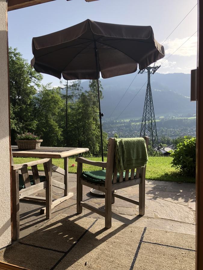 Apartment mit 2 Schlafzimmern und Terrasse