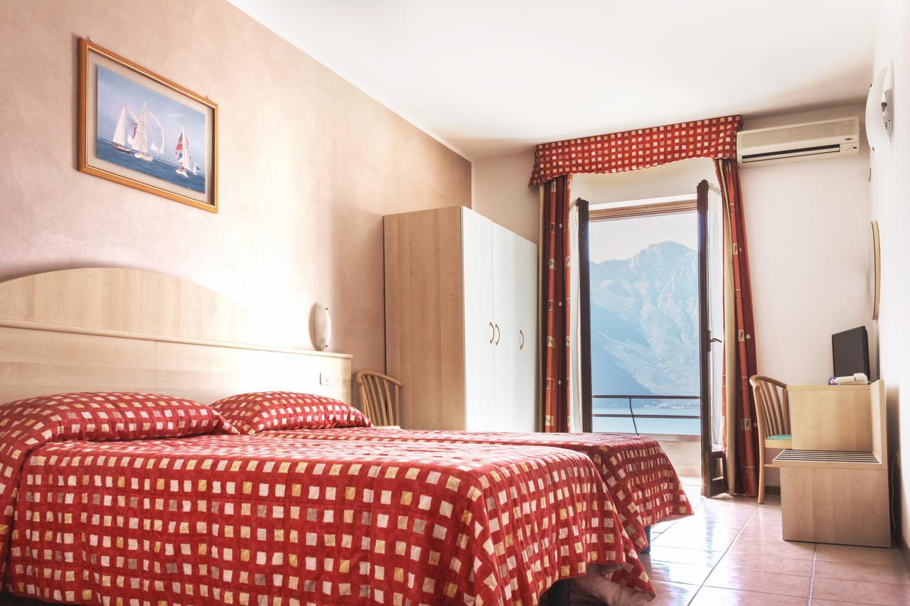 Double or Twin Room,1586113721:JPEG