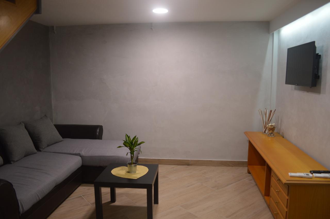 Apartment,665775456:JPEG